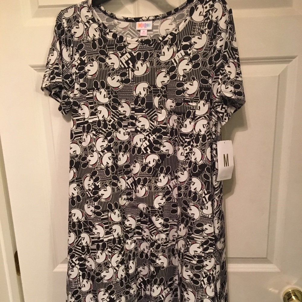 Lularoe Carly: Disney Classic Mickie M